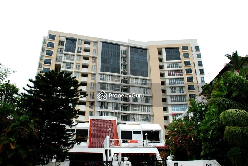 Astor Facade