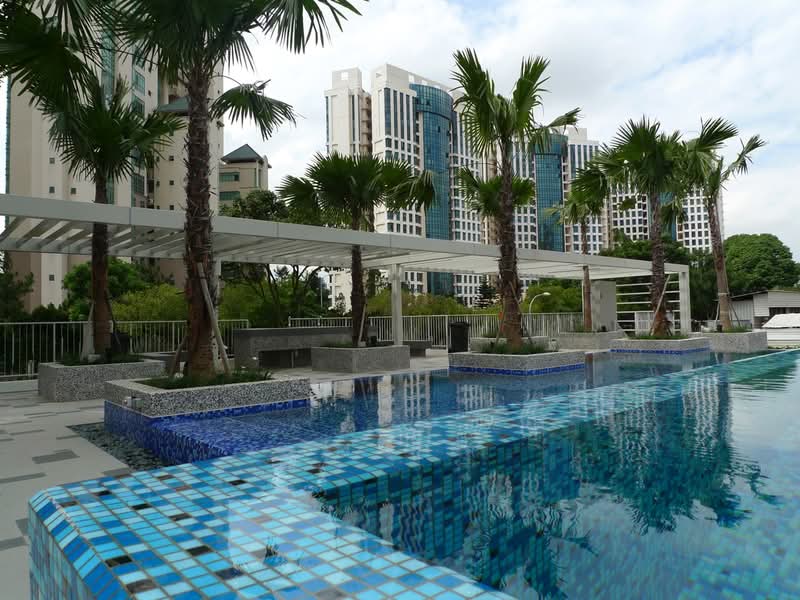 The Metropolitan Condominium