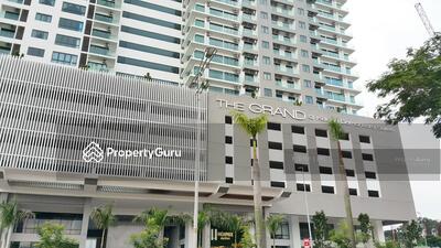 - The Grand @ Kelana Damansara Suite