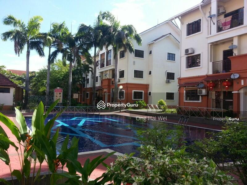 For Sale - Villa Danau