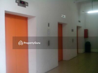 - Sri Harmonis Apartment