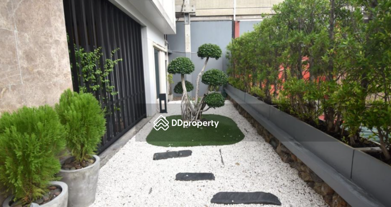 Qube Suites Sukhumvit 46 #0
