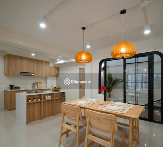 Zen Home Sukhumvit : Zen Home พึ่งมี 5, กรุงเทพ, 25 Phueng Mi 5 Alley ...