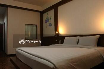 The Executive House : ดิ เอ็กเซ็กคิวทีฟ เฮ้าส์						