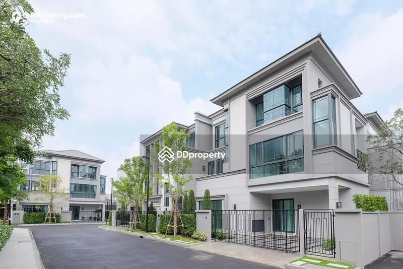 For Sale - Baan Klang Muang Classe Ratchayothin, Bangkok