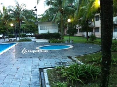 - Sri Kenari Apartment