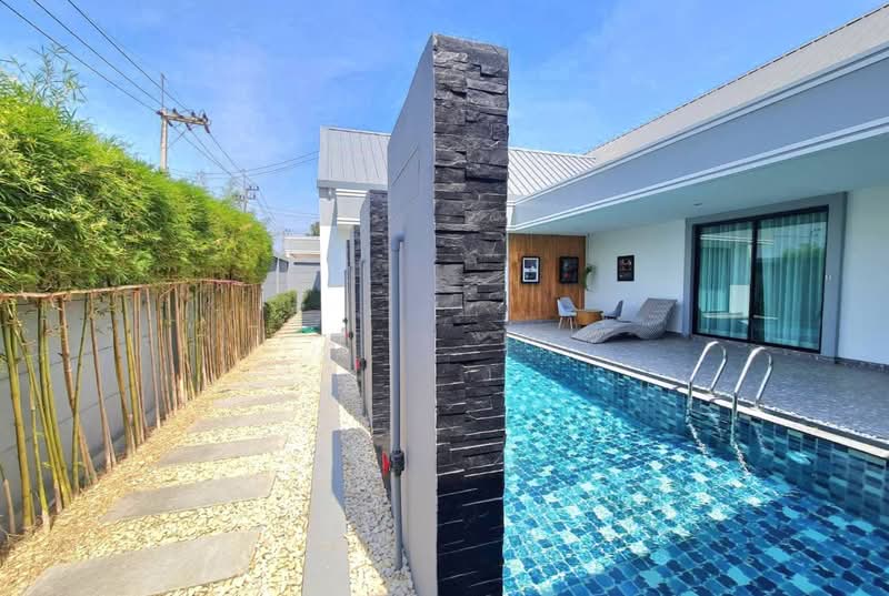 Baan Mae Pool Villa