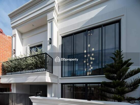 For Sale - Khlongtan Nivet, Bangkok