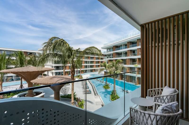 Kora Beach Resort
