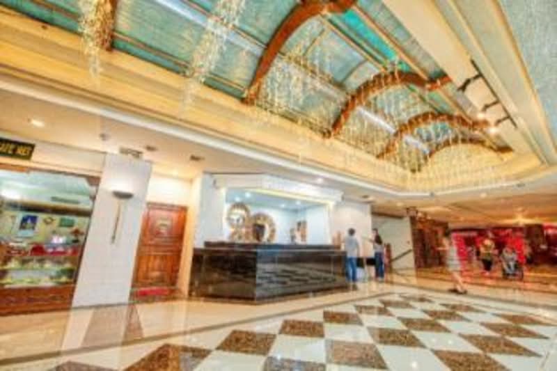 Hillside Plaza & Condotel 4