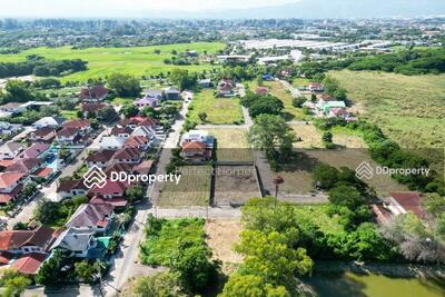 - Lanna Thani : ลานนาธนานี