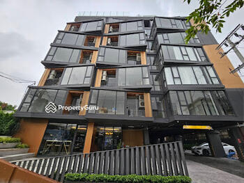Gladden Square Ladprao 15 : แกลดเดิ่น สแควร์ ลาดพร้าว 15