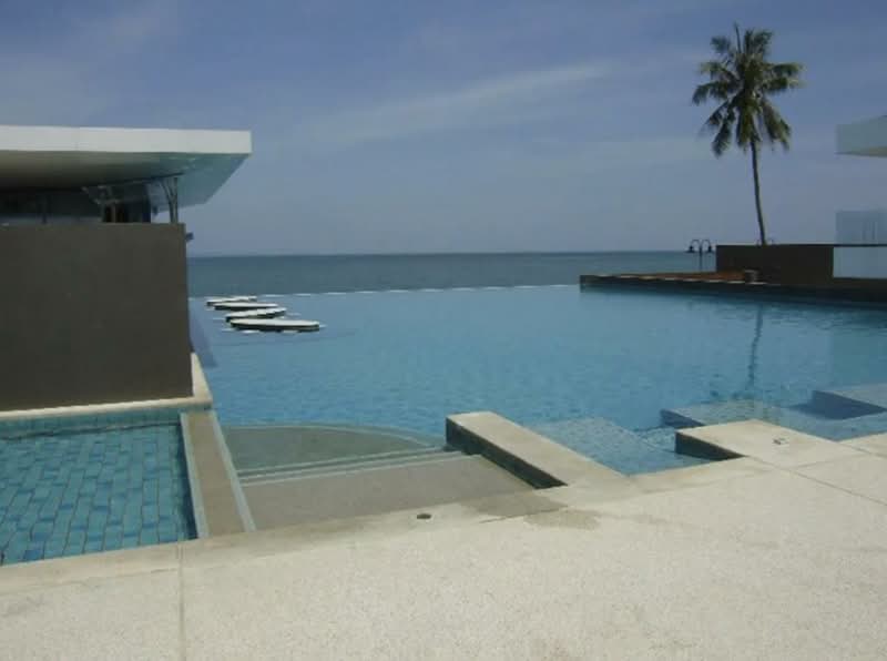 Ananya Beachfront Wongamat : อนัญญา บีชฟร้อนท์ วงศ์อมาตย์