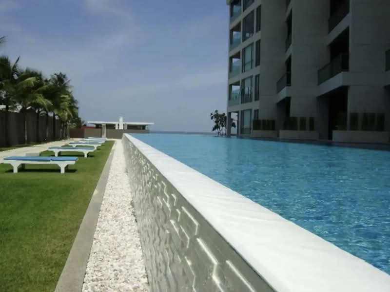 Ananya Beachfront Wongamat : อนัญญา บีชฟร้อนท์ วงศ์อมาตย์