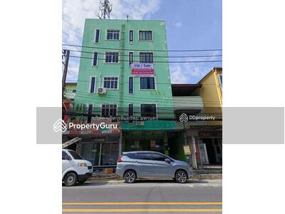 - 14/5 Siriraj Road (Apartment Building)