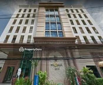 Mona Suites : โมนาสวีท เซอร์วิสอพาร์ทเมนท์