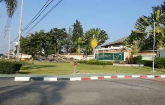 Fah Luang Village
