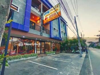 P.Y. Place