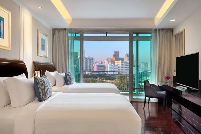 Dusit Suites Ratchadamri Bangkok