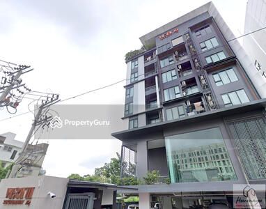- Very III Sukhumvit 72
