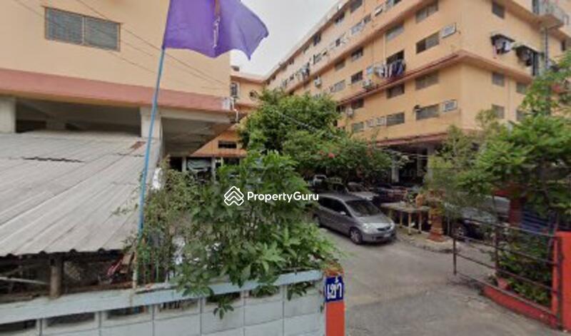 Ruamnamchai Building : อาคารร่วมน้ำใจ #0