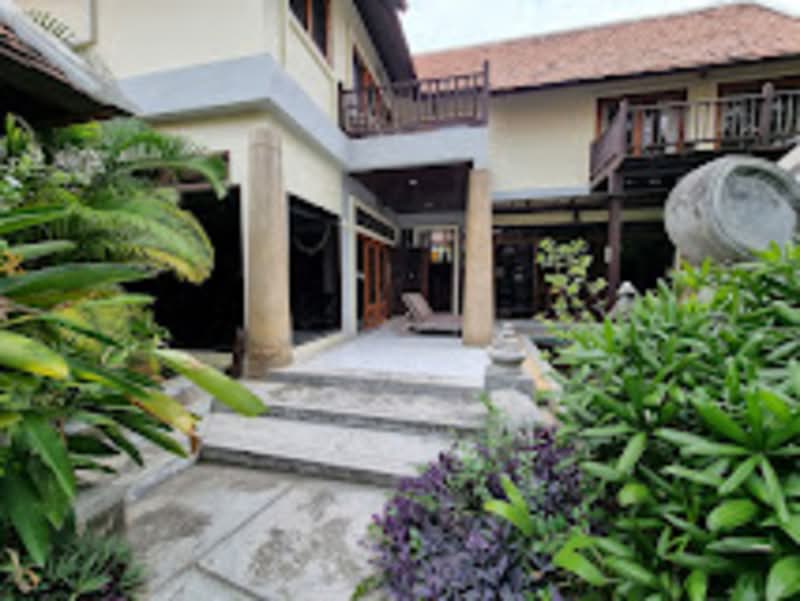 Chateau Dale Condominium