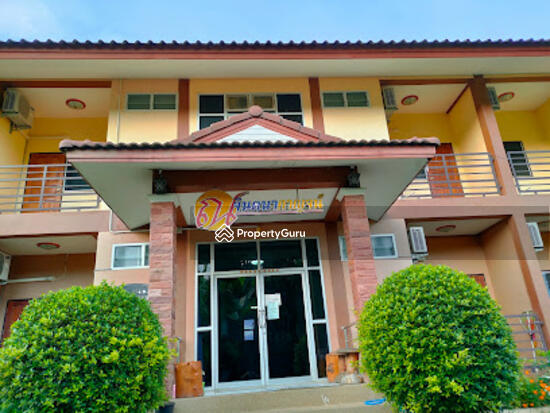 Na Jintanakarn Apartment