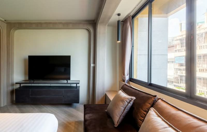 The Spades Private Residence