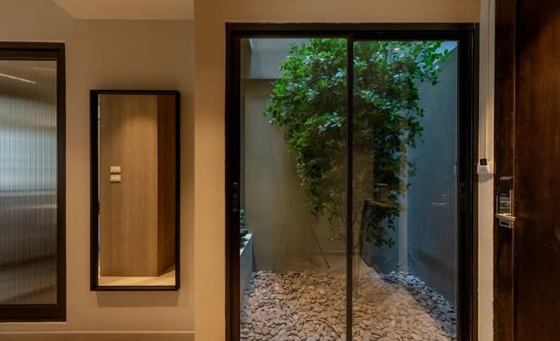 The Spades Private Residence