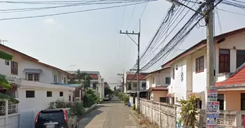 บ้านกลางซอย คูคต : Baan Klang Soi Khu Khot