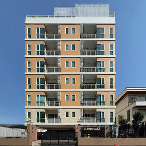 - Tres Casa Apartment