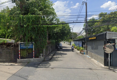 - Yensuk Latphrao 87 : หมู่บ้านเย็นสุข ลาดพร้าว 87