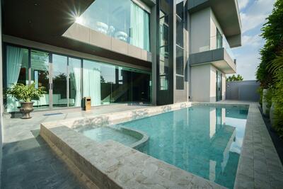 - Opal Village : โอปอล วิลเลจ