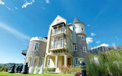 - The Cotswold Khao Kho