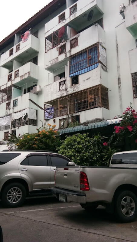 Bang Khru Condominium #0
