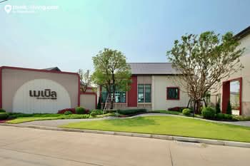 เมเบิล ประชาอุทิศ 90