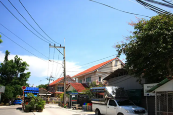 Baan Charoensup Samut Prakan : บ้านเจริญทรัพย์ สมุทรปราการ