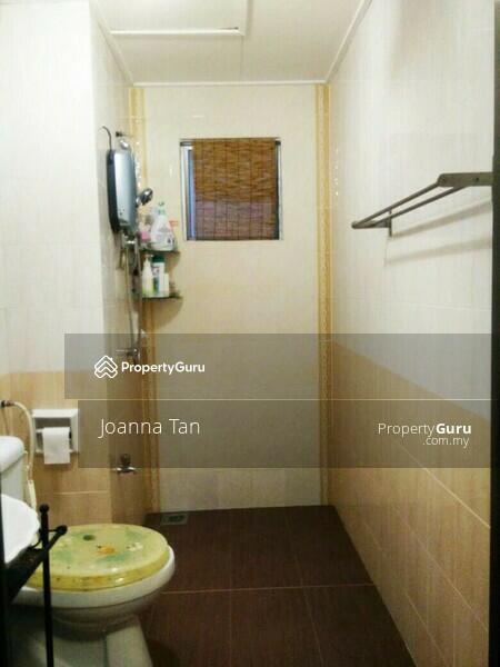 Untuk Disewa - Idaman Court