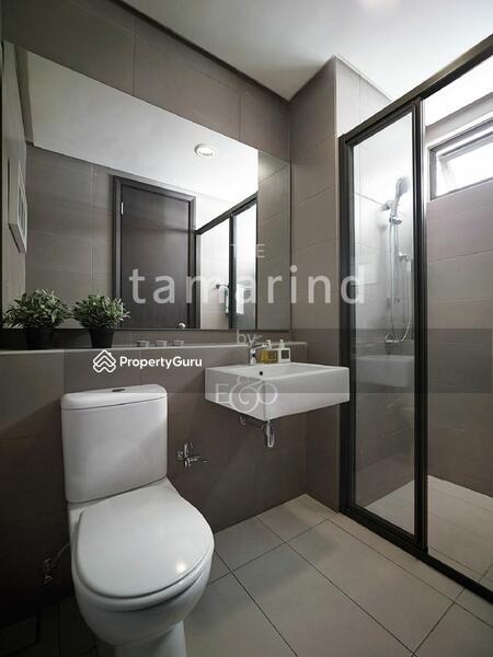The Tamarind Executive Apartments - Common Bathroo