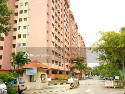 - Anggerik Villa 2 Apartment