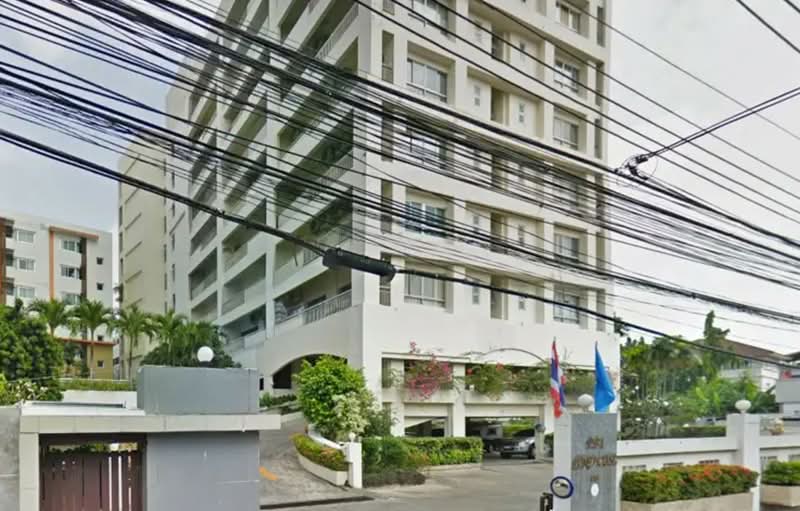 PB Penthouse 1, Bangkok, Soi Pridi Banomyong 14, Phra Khanong Nuea, Watthana, Bangkok 10110, Thailand, Phra Kanong Nua, Watthana, Bangkok, 1 Bedroom, 59 sqm, Condo For Rent, by Kritaphak Khongmueang, 500487390 - DDproperty.com
