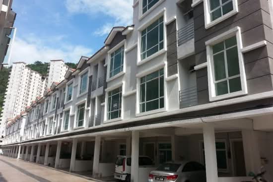 Suria Vista