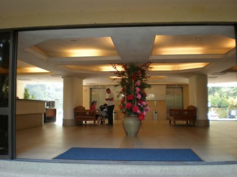 Service Residence for Sale at Sri Sayang - Gary Khoo - Lobby View - PropertyGuru.com.my
