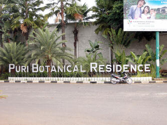 Puri Botanical Residence