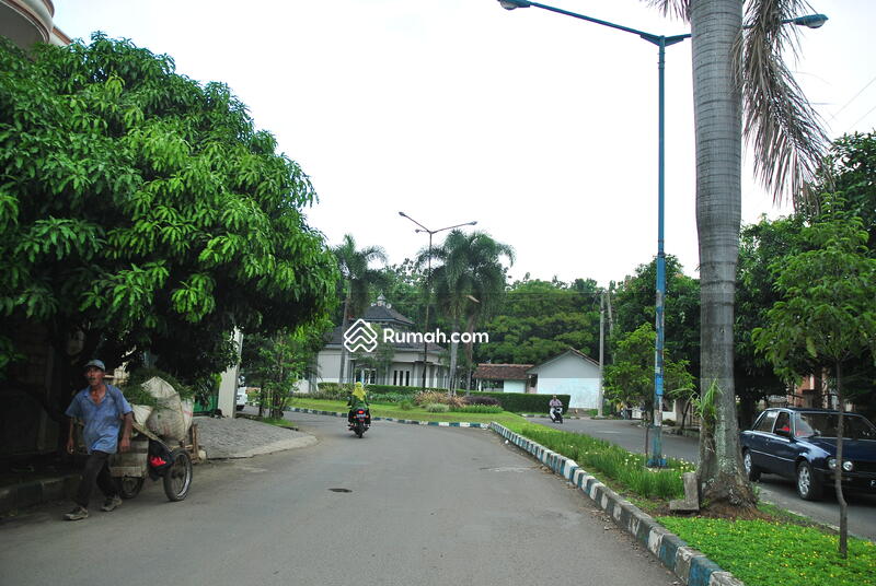 Villa Bogor Indah 2 #0