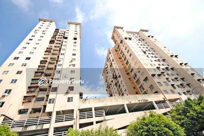 - Puncak Desa Apartment