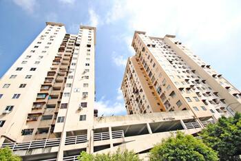 Puncak Desa Apartment