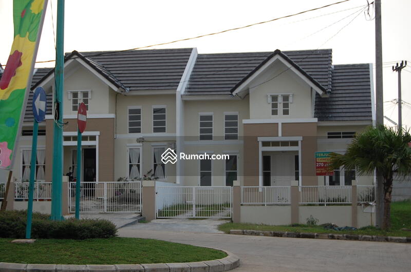 Villa Mutiara 2 #0