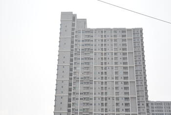 Season City Apartment