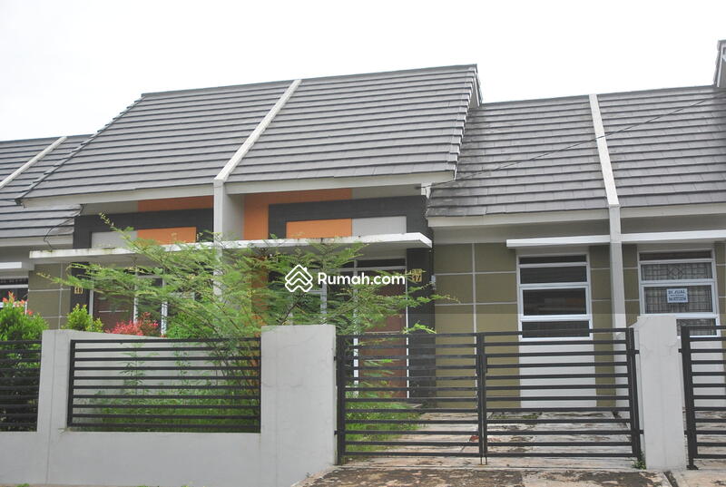 Metland Cileungsi Cluster Chrysant #0